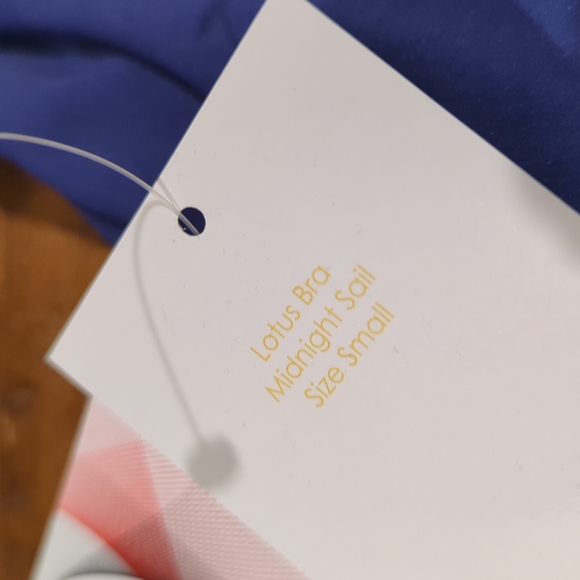 Sol & Mane Lotus bra in midnight sail size small - Picture 4 of 4